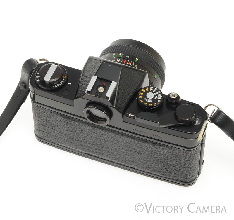 Chinon SLR Black 35mm Film Camera w/ 55mm f1.7 Lens -No Meter- [EXC-] - Victory Camera