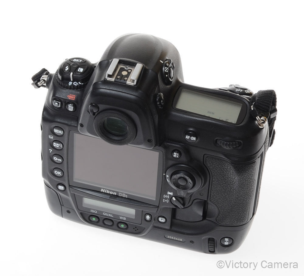 Nikon D3s 12.1MP Professional Sports DSLR Camera ~47,000 Shots [EXC] image 3