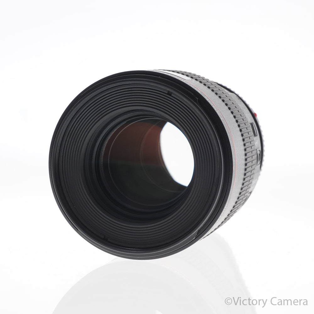 Canon EOS EF 100mm f2.8 L IS USM 1:1 Macro Prime Lens [MINT-] image 2