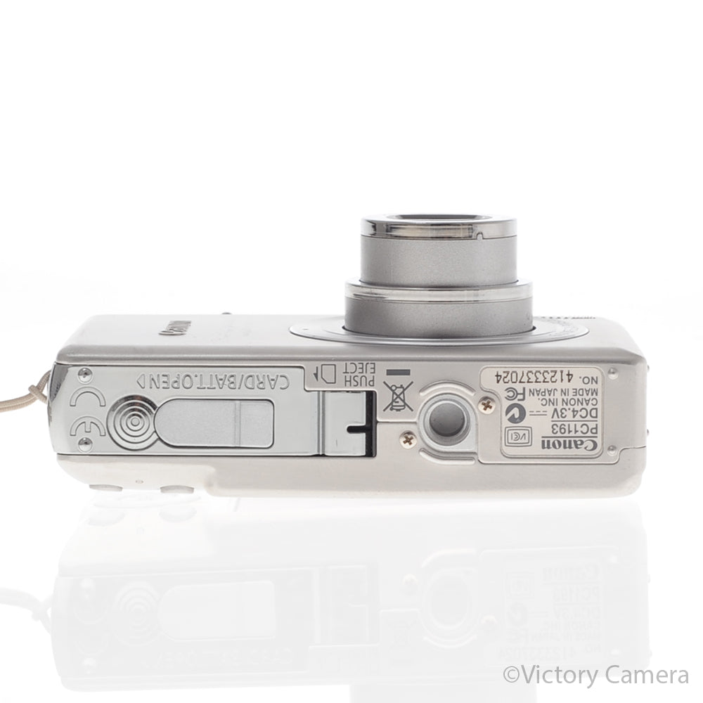 Canon PowerShot SD600 Digital ELPH 6MP Digital Point & Shoot Came [EXC-] image 4