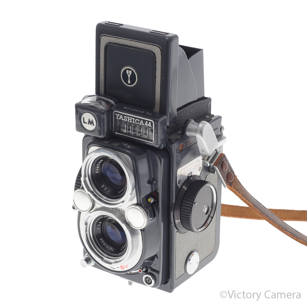 Yashica 44 LM Baby TLR Camera w/ Leather Eveready Case [EXC+] image 2