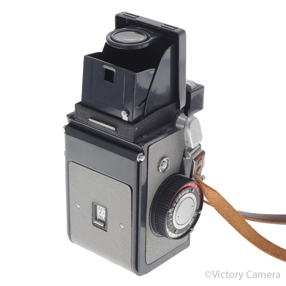 Yashica 44 LM Baby TLR Camera w/ Leather Eveready Case [EXC+] image 3
