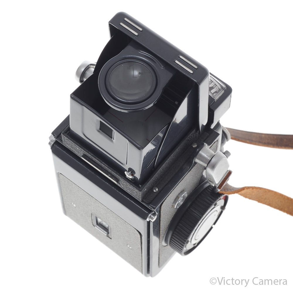 Yashica 44 LM Baby TLR Camera w/ Leather Eveready Case [EXC+] image 4
