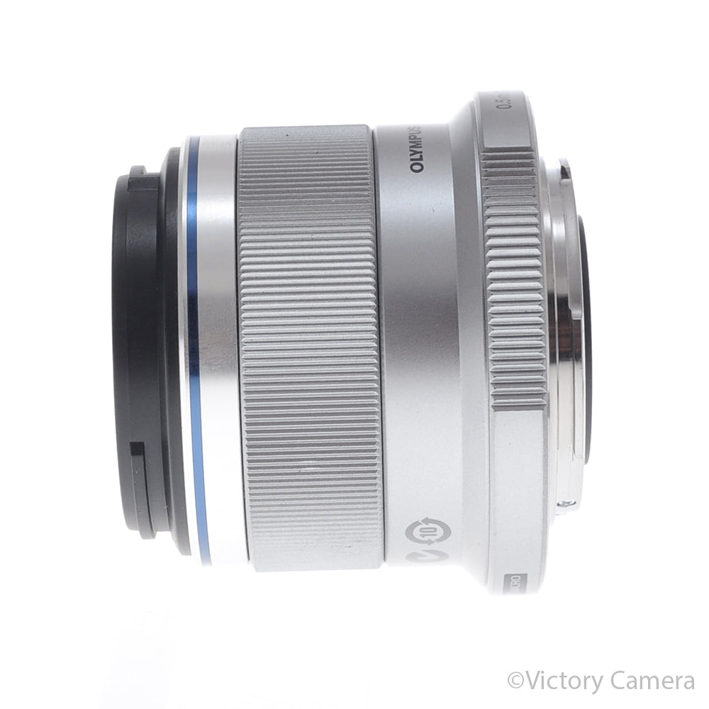 Olympus M.Zuiko Digital 45mm f1.8 Prime Lens for m4/3 [EXC] image 4