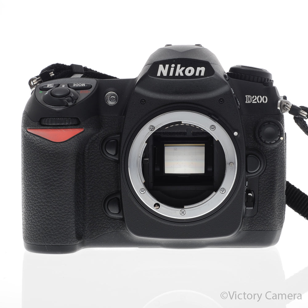 Nikon D200 10.2MP CCD Digital SLR Camera Body (Only 8200 Shots) [MINT-] image 1