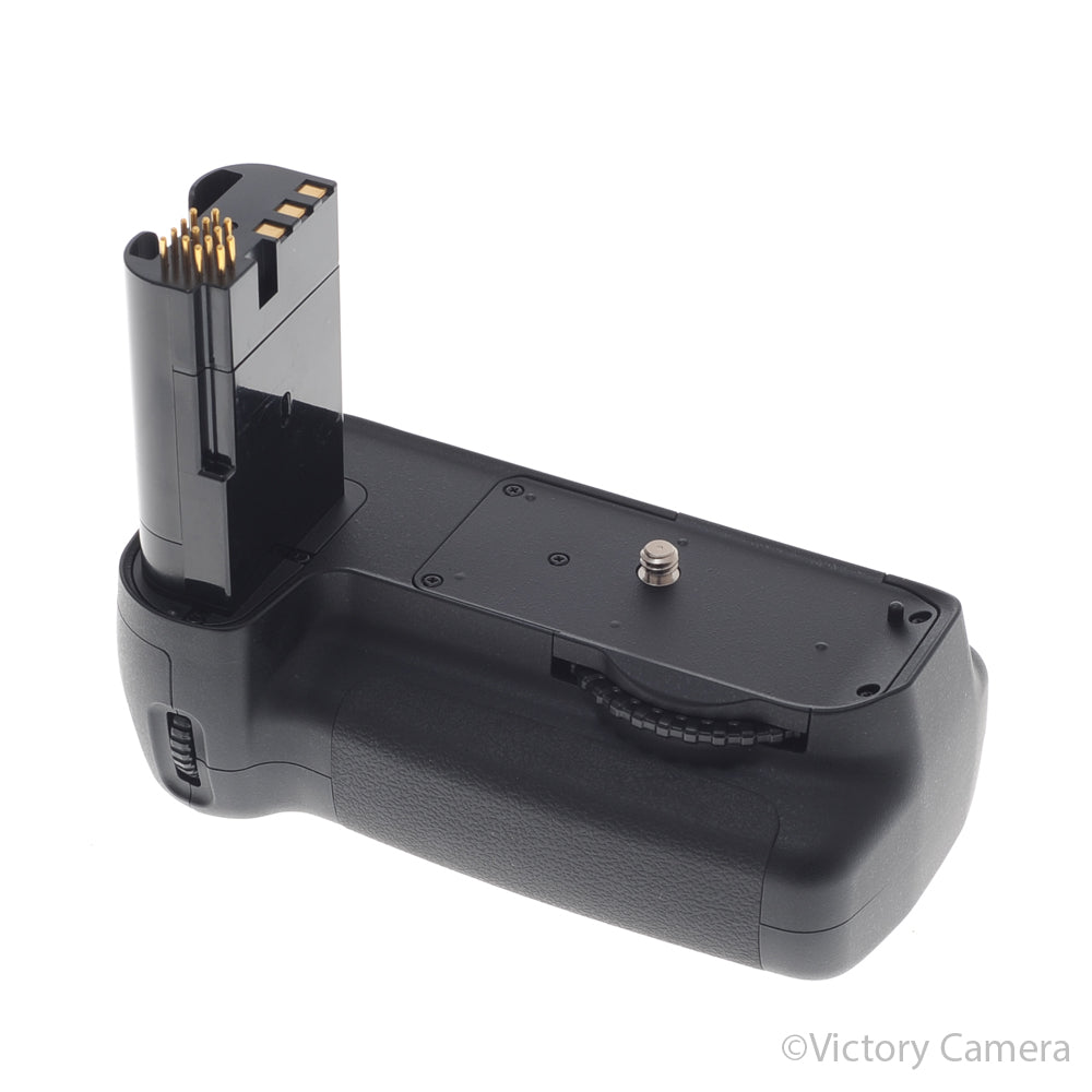 Nikon MB-D80 Battery Pack for Nikon D80 D90 w/ MS-D200 AA Battery Holder [EXC+] - Victory Camera