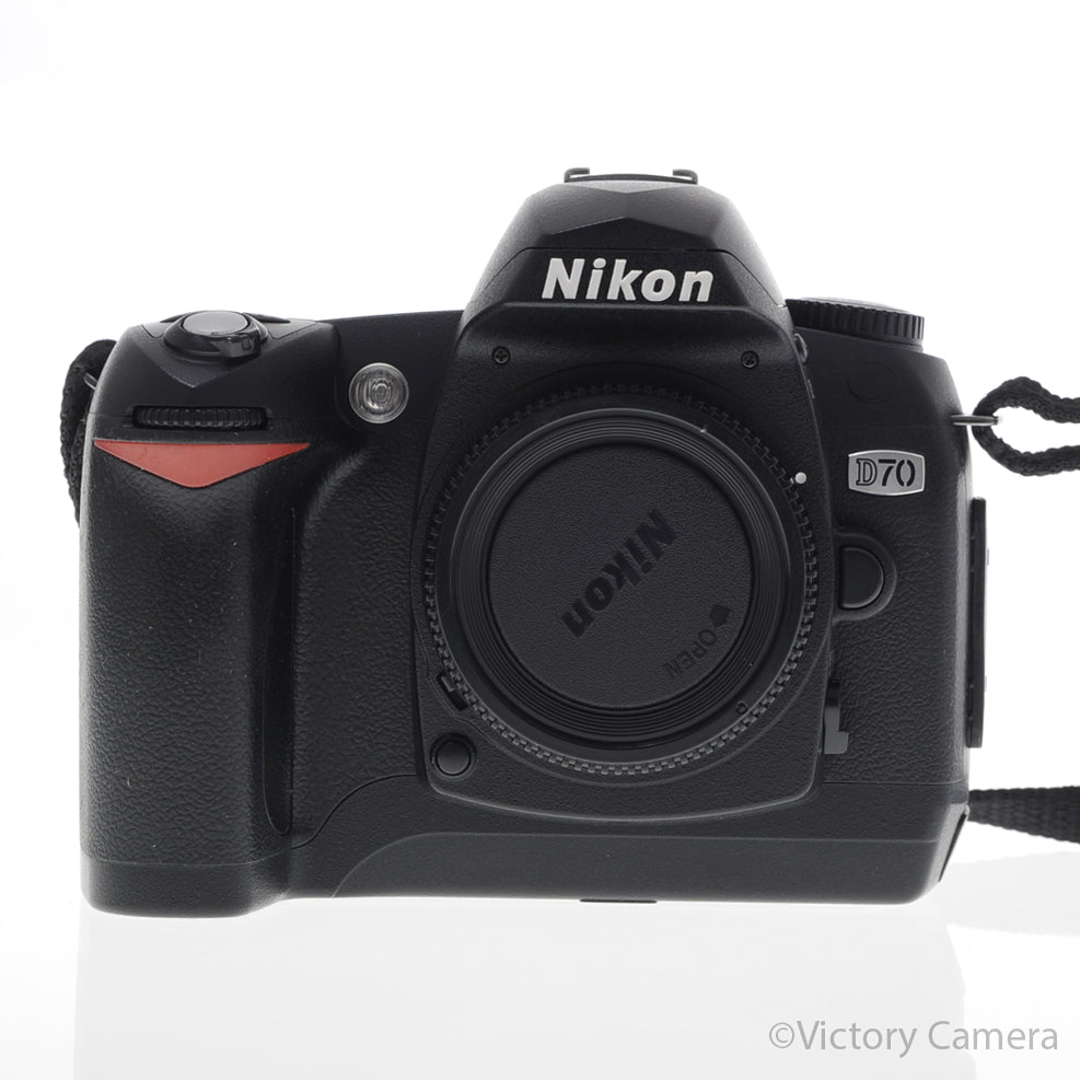 Nikon D70 Digital SLR Camera Body w/ Battery & Charger [EXC] image 1