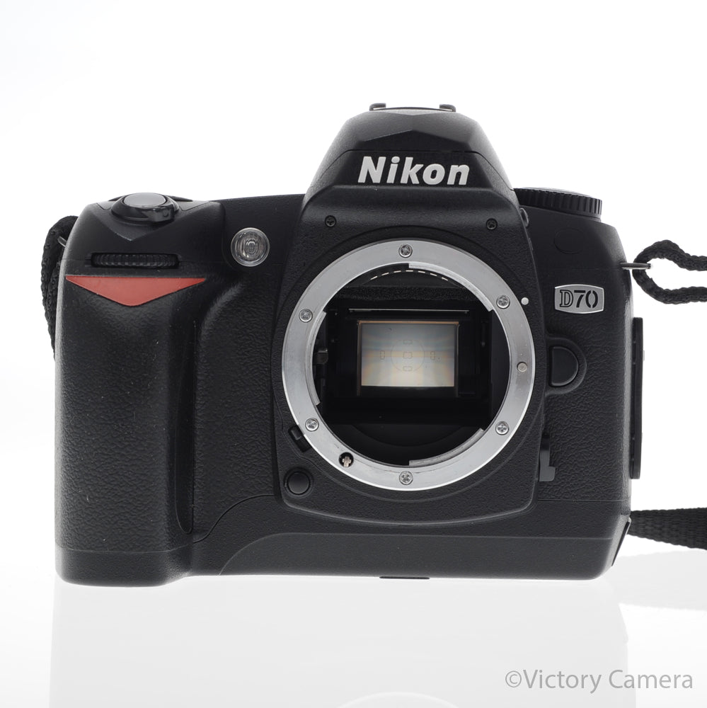 Nikon D70 Digital SLR Camera Body w/ Battery & Charger [EXC] image 2
