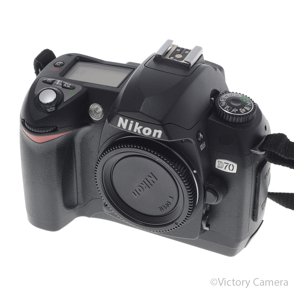 Nikon D70 Digital SLR Camera Body w/ Battery & Charger [EXC] image 3