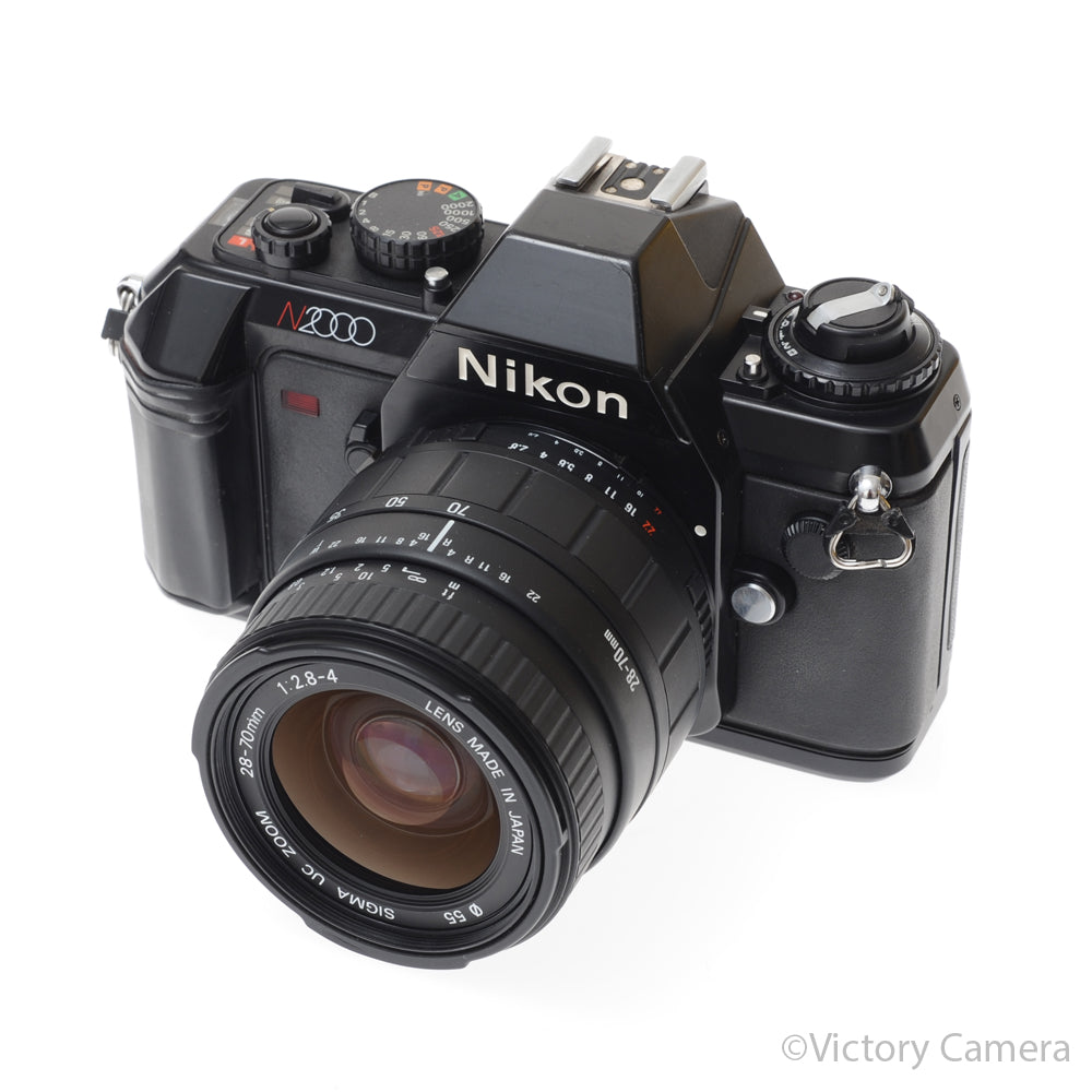 Nikon N2000 35mm Film Camera w/ 28-70mm Zoom Lens [EXC] - Victory Camera