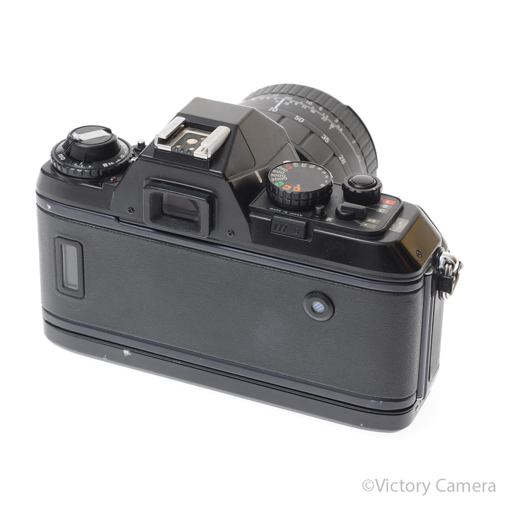 Nikon N2000 35mm Film Camera w/ 28-70mm Zoom Lens [EXC] - Victory Camera