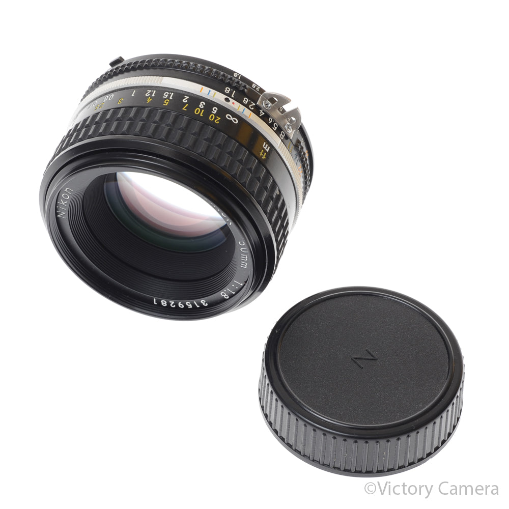 Nikon Nikkor 50mm F1.8 AI-S Manual Lens III (Long Version) [EXC+] image 5