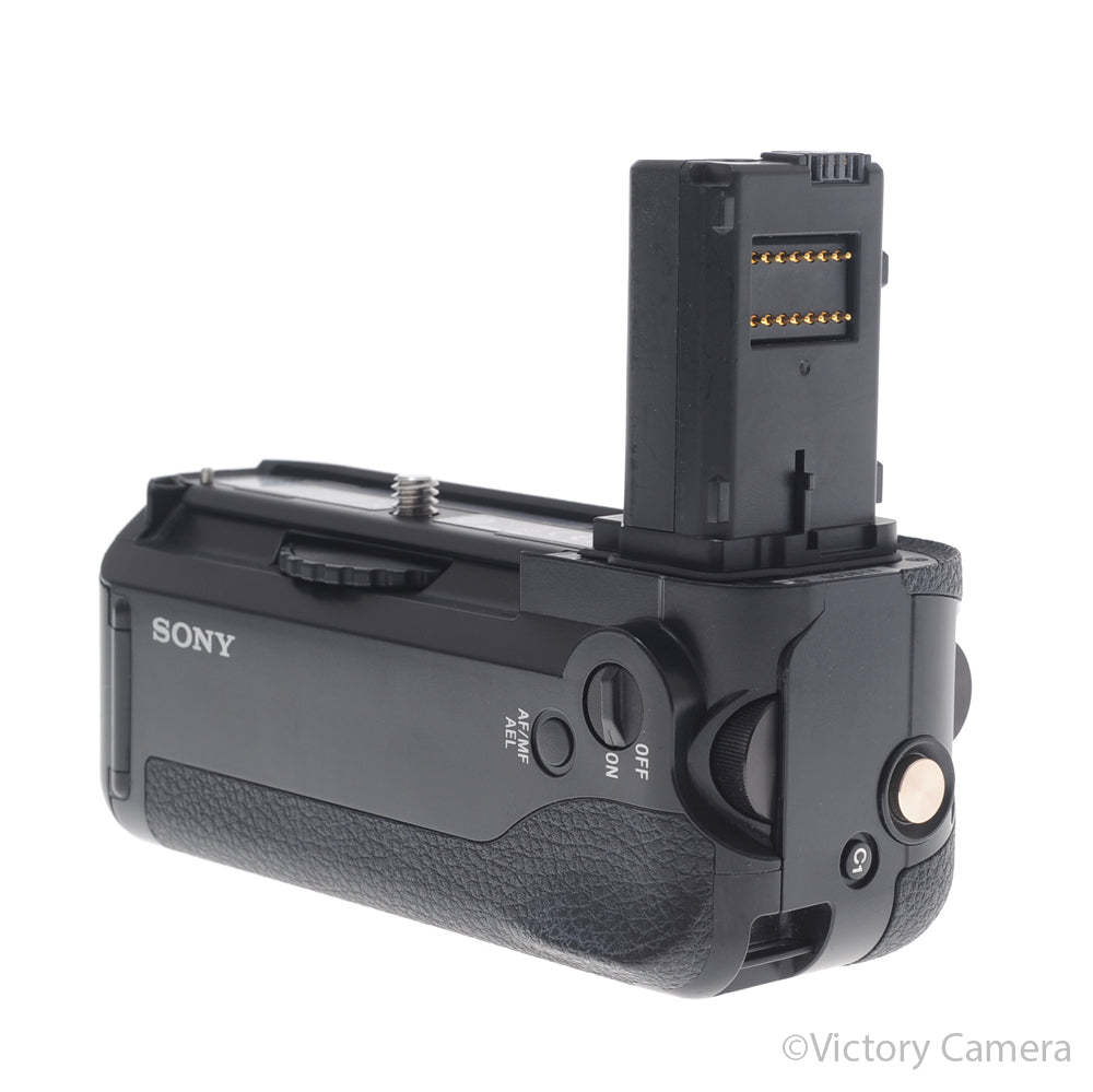 Sony VG-C1EM Vertical Battery Grip for Sony A7/A7R/A7S [EXC] image 5