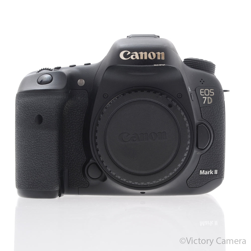 Canon EOS 7D Mark II 20.2MP Digital SLR Camera Body [EXC] image 1
