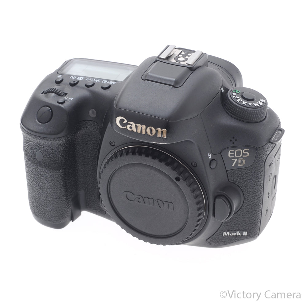 Canon EOS 7D Mark II 20.2MP Digital SLR Camera Body [EXC] image 3
