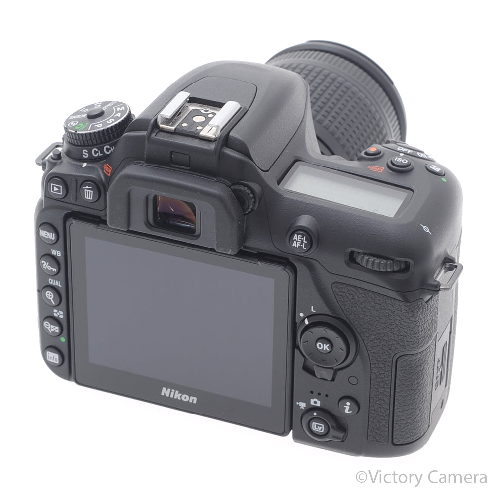 Nikon D7500 DSLR with 28-80mm Zoom Lens [EXC+] image 3