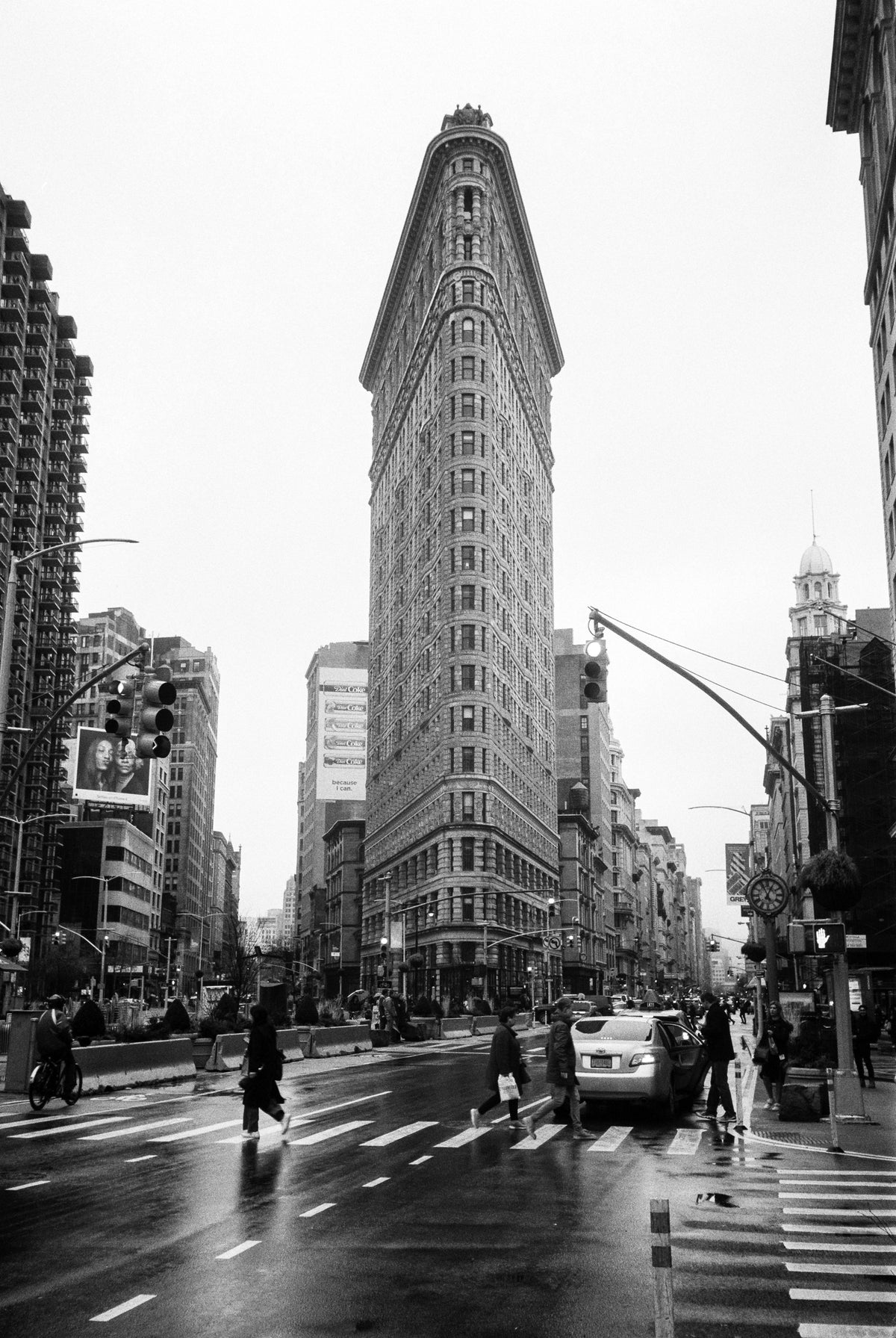 Ilford FP4 PLUS 125 Black & White Negative Film (35mm, 36 Exposures) - Victory Camera