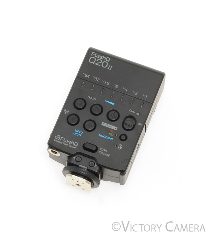 LightPix Labs Q20II Compact Speedlite Flash  [EXC] - Victory Camera