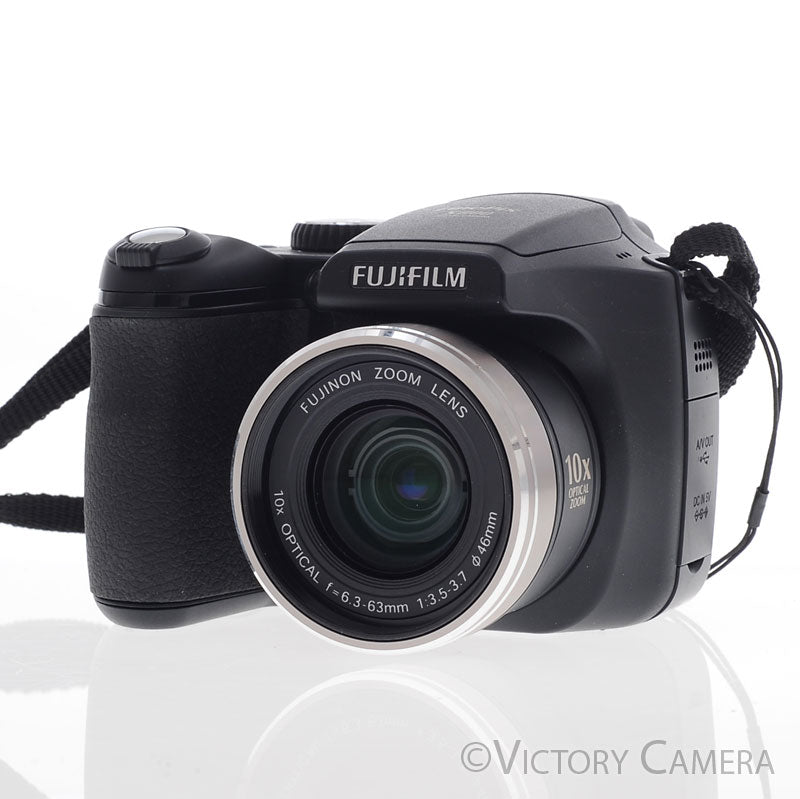 Fuji FinePix S800 8MP Digital Point & Shoot Camera [EXC+] - Victory Camera