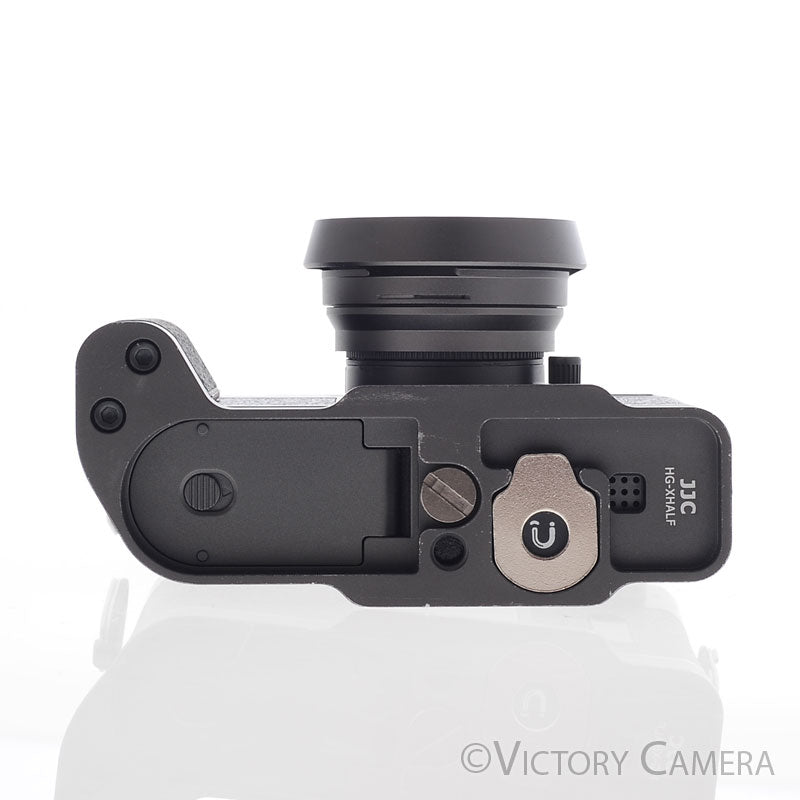 Fuji Fujifilm X Half Grey 18MP Digital Camera [EXC+] - Victory Camera
