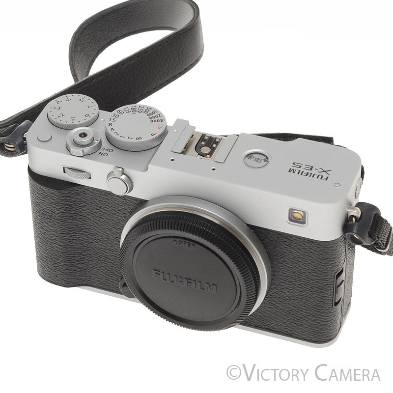 Fuji X-E5 Chrome 40.2MP Mirrorless Camera Body [EXC+] - Victory Camera