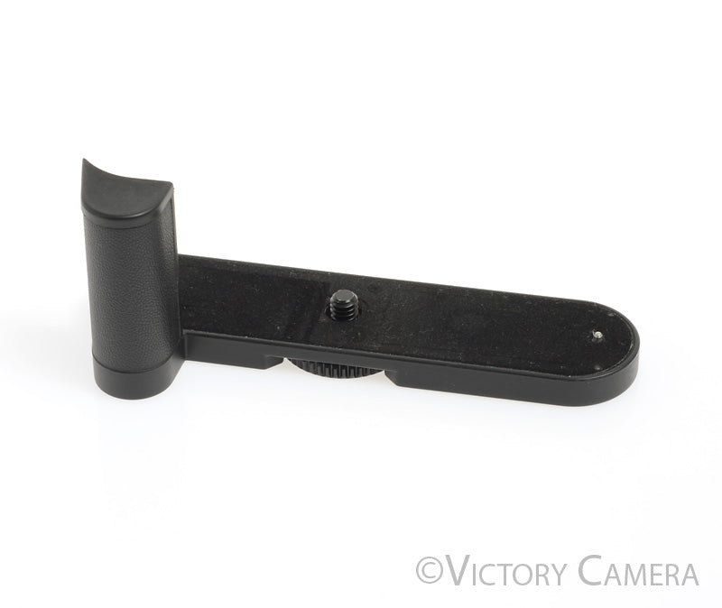 Leica 18712 Hand Grip for X1 & X2 Digital Cameras [EXC+] - Victory Camera