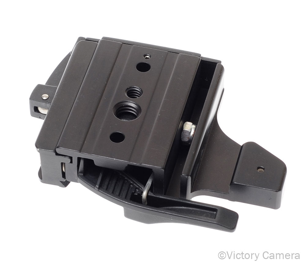Hasselblad 45144 Tripod Quick Coupling S Quick Release Adapter [EXC] image 2