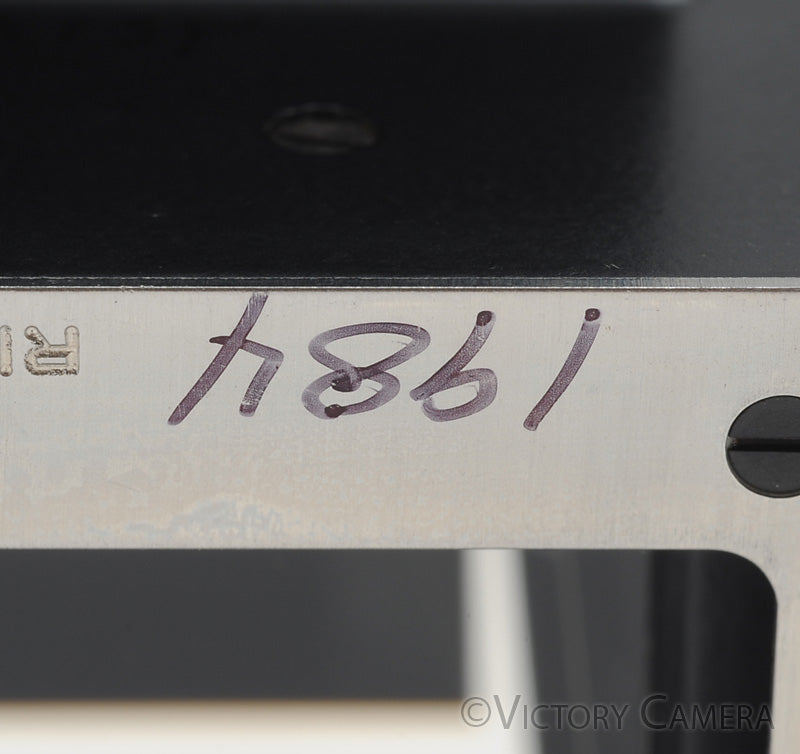 Hasselblad PME51 PME 51 Metered Prism Finder [EXC-] - Victory Camera