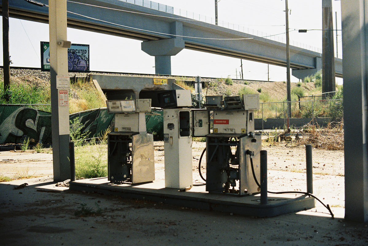 Fuji Film 400 35mm (1 Roll) - Victory Camera