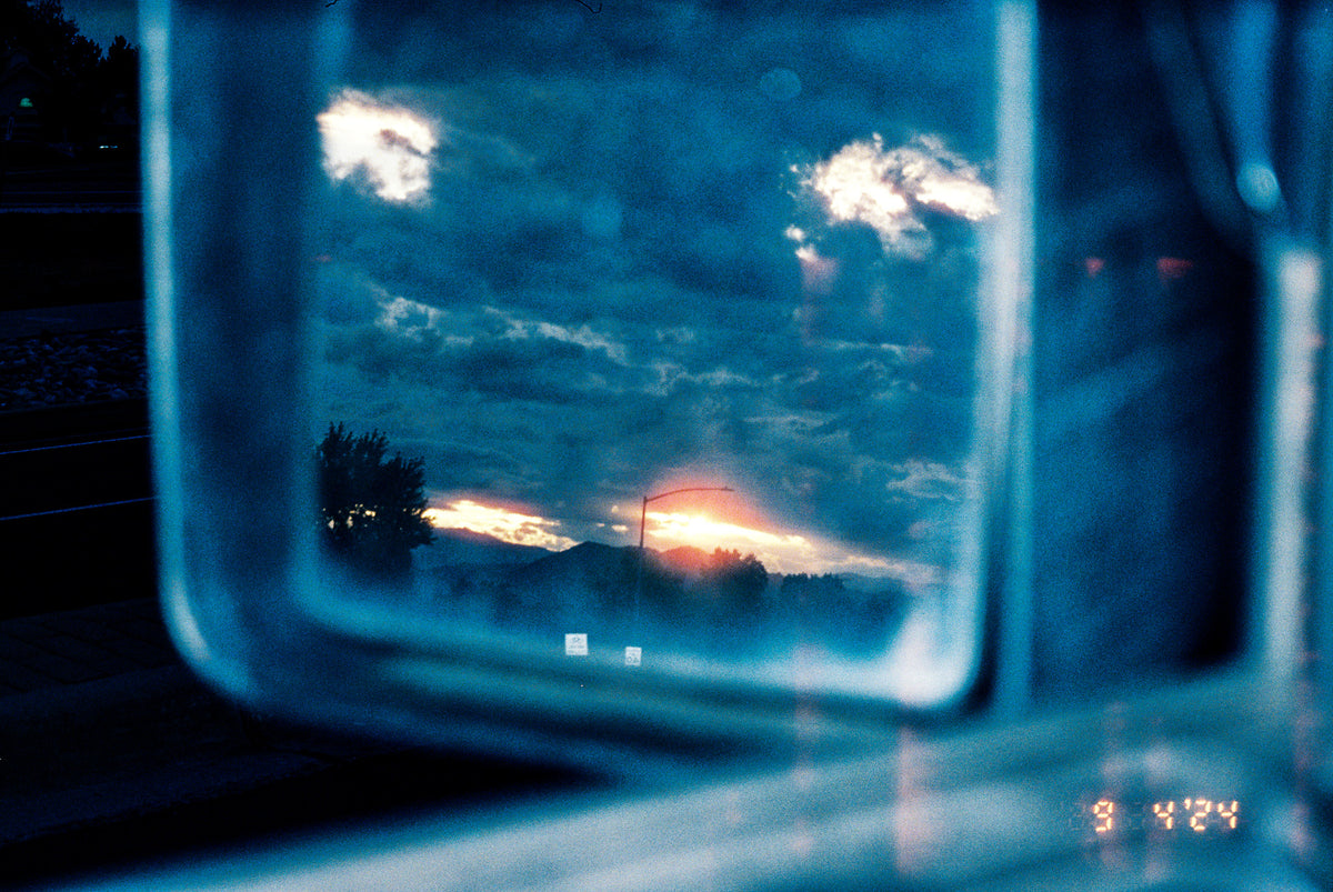 CineStill Film 800T Tungsten Xpro C-41 Color Negative Film (35mm Roll Film, 36 Exposures) - Victory Camera