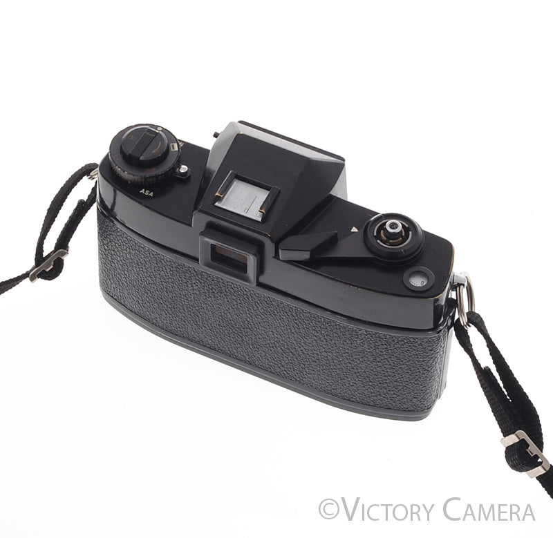 Leica Leicaflex SL Black 35mm SLR Camera Body -FOR PARTS ONLY- [AS-IS] - Victory Camera