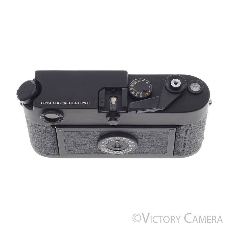 Leica M6 Classic Black 35mm Rangefinder Camera Body -YYE CLA- [EXC] - Victory Camera
