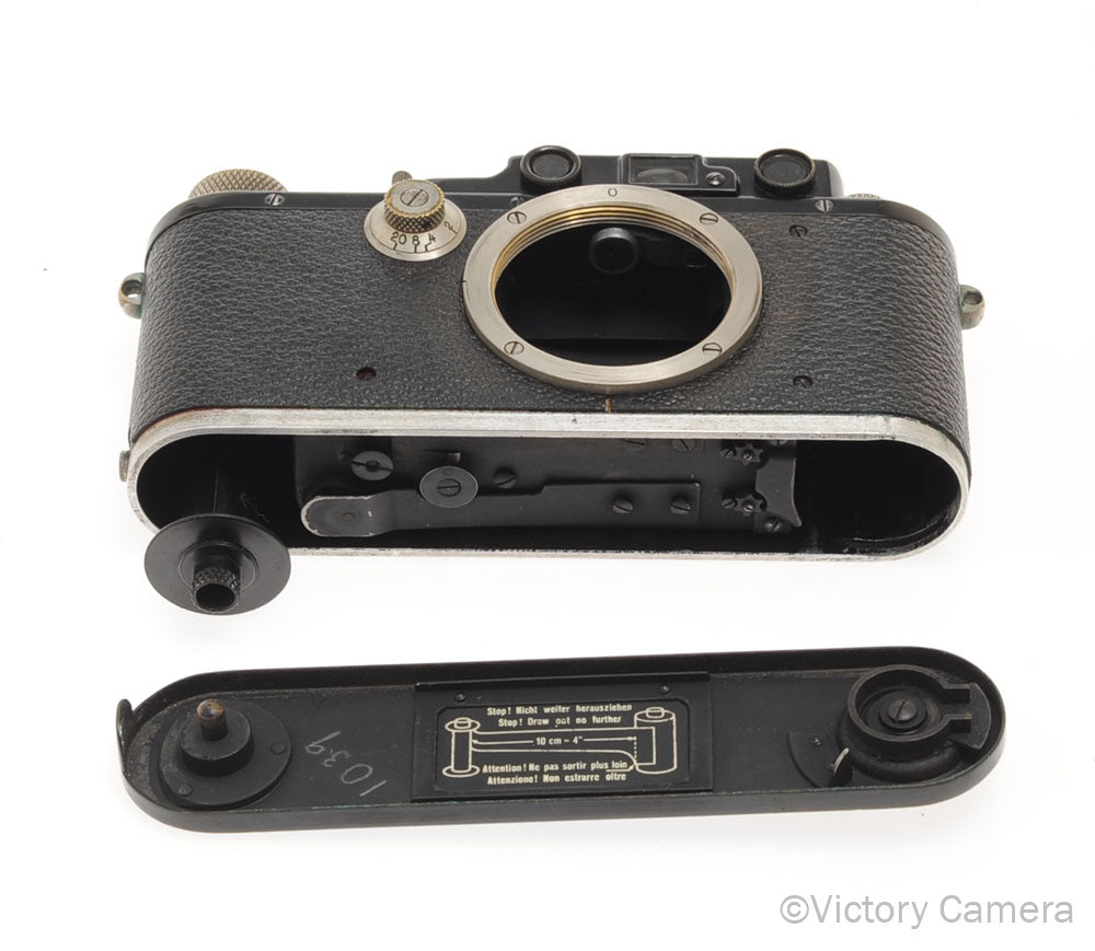 Leica III Black 35mm Rangefinder Camera [EXC-] - Victory Camera