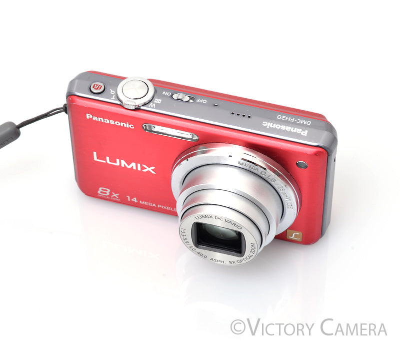 Panasonic Lumix DMC-FH20 14.1MP Digital Point &amp; Shoot Camera [GOOD]