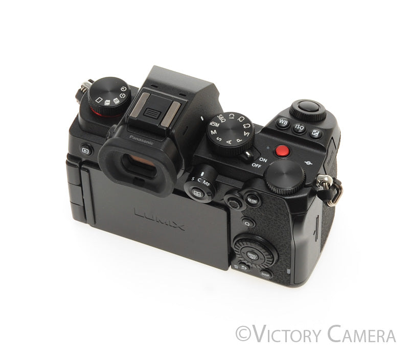 Panasonic Lumix S5 DC-S5 24.2MP Full Frame Mirrorless Camera Body [EXC