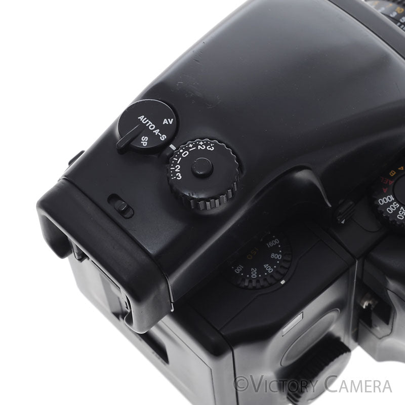 Mamiya 645 Pro Camera AE Metered Prism FE401 w/ 80mm N Lens & Winder [