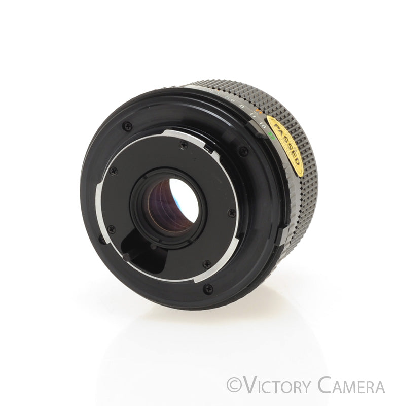 Minolta MD Celtic 28mm f2.8 Wide Angle Prime Lens -Light Marks- [GOOD] - Victory Camera