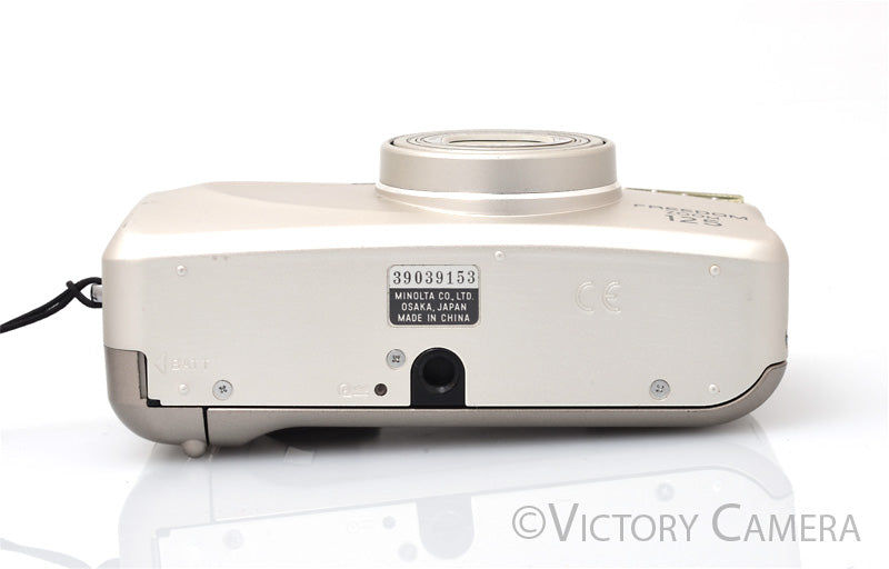 Minolta Freedom Zoom 125 35mm Point & Shoot Film Camera 37.5-12mm Lens [EXC] - Victory Camera