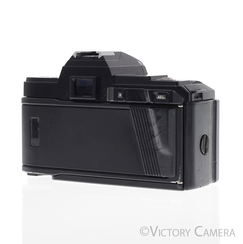 Minolta Maxxum 7000 35mm Film Camera with 50mm f1.7 Prime Lens  [EXC] - Victory Camera