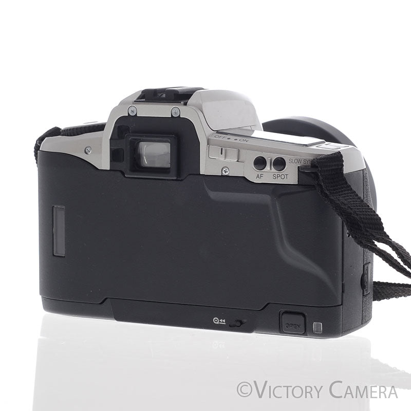 Minolta Maxxum 5 35mm Film SLR w/ 28-80mm Autofocus Zoom Lens [EXC+] - Victory Camera