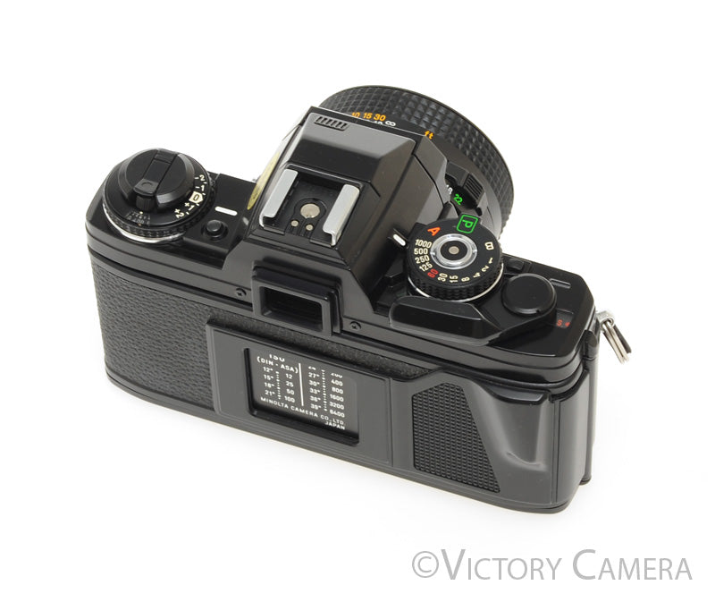 Minolta X-700 X700 Black SLR Film Camera w/ 50mm f1.7 Lens