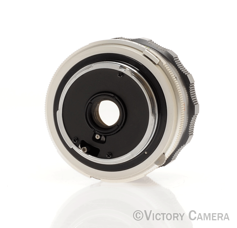 Minolta MC W.Rokkor SG 28mm f3.5 Manual Focus Wide Angle Prime Lens [EXC-] - Victory Camera