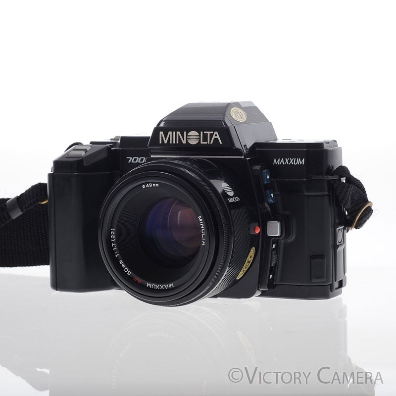 Minolta Maxxum 7000 35mm Film Camera with 50mm f1.7 Prime Lens  [EXC+] - Victory Camera