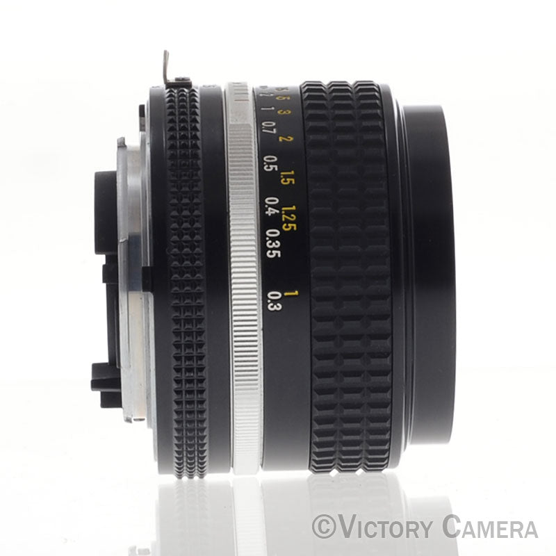 Nikon Nikkor 28mm f3.5 AI-S Wide Angle Lens [EXC+]