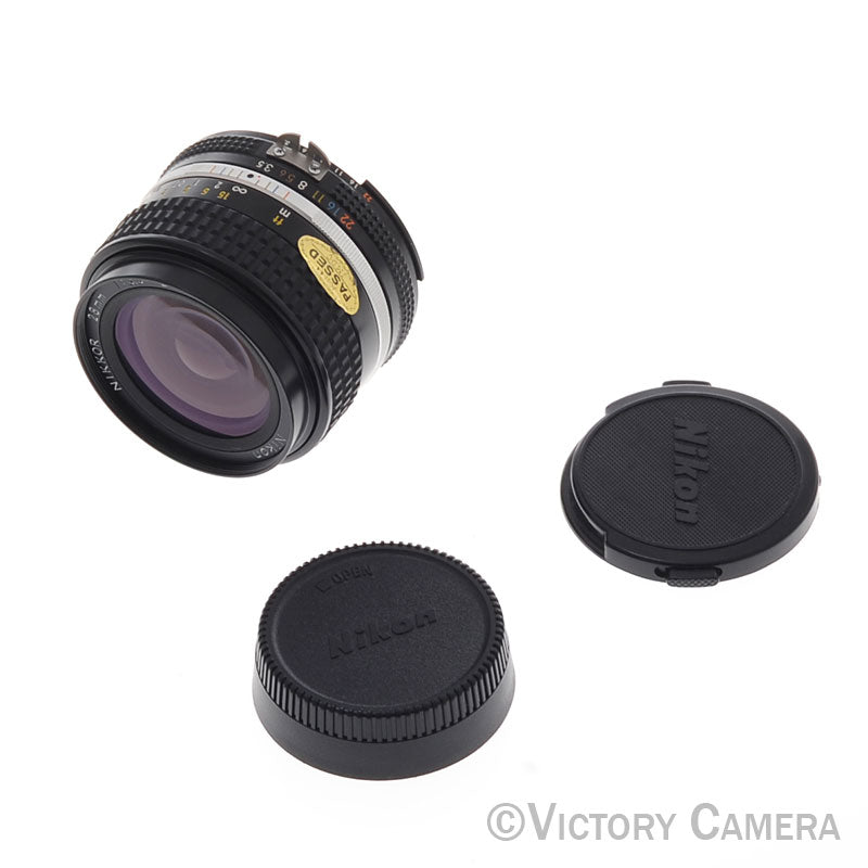 Nikon Nikkor 28mm f3.5 AI-S Wide Angle Lens [EXC+]