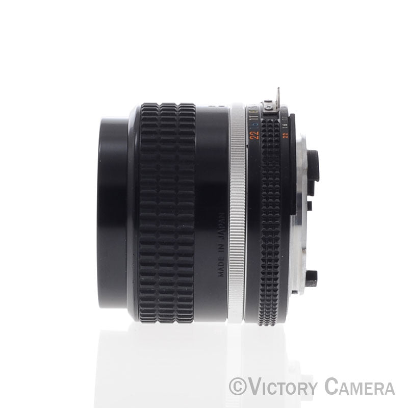 Nikon Nikkor 85mm f2 AI-S Manual Focus Portrait Lens w/ Shade  [EXC-] - Victory Camera