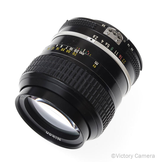 Nikon Nikkor 105mm f2.5 AI Prime Portrait Lens [EXC-] - Victory Camera