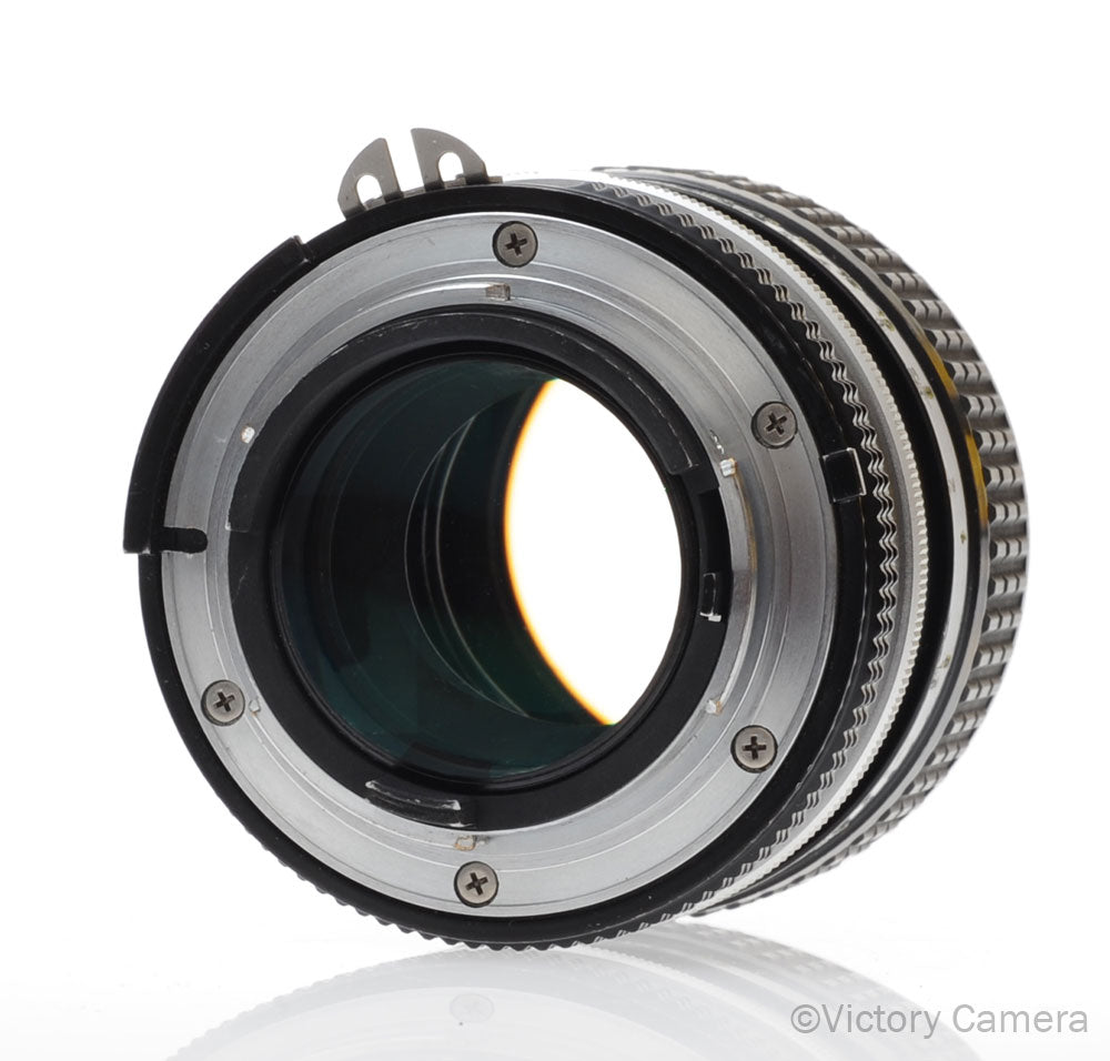 Nikon Nikkor 105mm f2.5 AI Prime Portrait Lens [EXC-] - Victory Camera