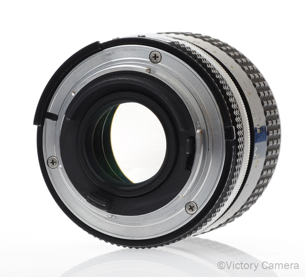 Nikon Nikkor 28mm f2.0 AI FAST Wide Angle Prime Lens [EXC] image 3