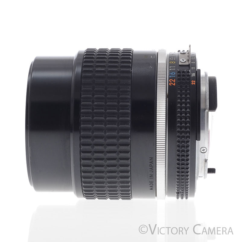 Nikon Nikkor 105mm f2.5 AI-S AIS Prime Portrait Lens [EXC+] - Victory Camera